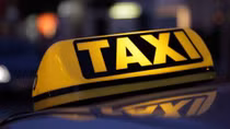 Taxi truyền thống và taxi công nghệ đều phải gắn hộp đèn