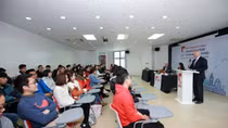 BUV dành học bổng 34 tỷ đồng cho sinh viên Việt Nam