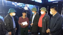 Cứu trợ khẩn cấp một số tỉnh bị thiệt hại do ảnh hưởng mưa đá, giông lốc