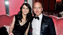 Ông chủ Amazon và hành trình trở thành người giàu nhất hành tinh