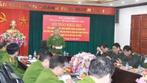 Xây dựng phong cách cán bộ Cảnh sát THAHS & HTTP bản lĩnh, nhân văn