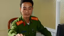 Cán bộ Công an được bà con K’ho tin yêu