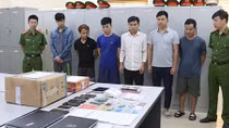 Khen thưởng vụ triệt phá đường dây đánh bạc qua mạng lên tới 3.200 tỷ đồng