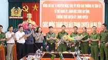 Khen thưởng vụ bắt giữ 2 bánh heroin, 11.268 viên ma túy tổng hợp
