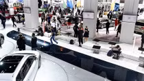 Nhiều thương hiệu lớn rời bỏ triển lãm Paris Motor Show 2016