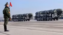 Nga, Mỹ và NATO: Tránh leo thang đối đầu