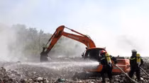 Cháy bãi rác xã Ngọc Sơn, hàng chục người nhập viện