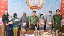 Người chỉ huy góp phần giữ bình yên vùng cát trắng