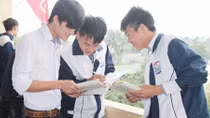 Mở lớp “chống trượt” tốt nghiệp để không học sinh nào bị “bỏ lại” phía sau