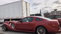 Ngỡ ngàng với bản độ Ford Mustang siêu dị