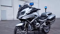 BMW Motorrad khoe 3 mẫu xe phân khối lớn dành cho lực lượng cảnh sát 