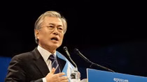 Bài toán của Tổng thống Moon Jae-in