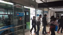 Dừng hoạt động xe máy, người dân sẽ được hỗ trợ gì?