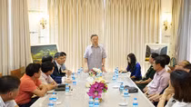Bộ trưởng Tô Lâm thăm Đại sứ quán Việt Nam tại Myanmar