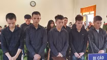Án mạng chỉ từ chuyện bình phẩm "hình xăm hổ báo"