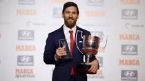 Messi không cần Champions League để giành bóng vàng?