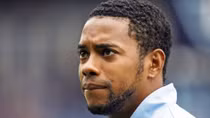 Robinho bị kết án 9 năm tù vì hành vi cưỡng bức tập thể