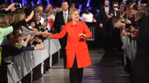 Nghệ thuật thu hút và tận dụng các nhà tài trợ lớn của nhà Clinton