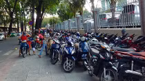 Không gian ngầm "cứu tinh" bề nổi chật chội