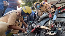 TP Hồ Chí Minh quyết xử lý xe… “cà tàng”