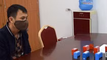 Bắt đối tượng làm giả căn cước công dân gắn chíp điện tử