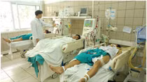Công an Hà Nội vào cuộc điều tra vụ ngộ độc rượu chứa methanol