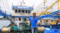 Vụ tàu vỏ thép bị hư hỏng: Ngư dân yêu cầu thay máy mới