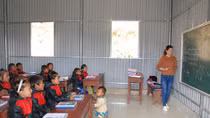 Sự học ở điểm trường do Báo CAND và bạn đọc xây dựng