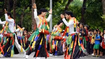 Lễ hội Văn hóa dân gian trong đời sống đương đại