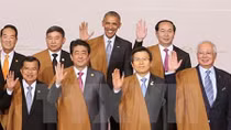 Hội nghị Cấp cao APEC lần thứ 24: Cũ tân tiến, mới cổ hủ!