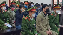 Hoãn xét xử nhóm thanh tra Bộ Xây dựng vòi tiền doanh nghiệp