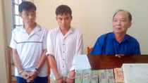 Giả khách du lịch để đi "buôn" ma túy