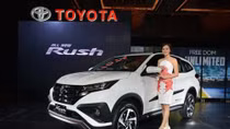 Túi khí trên Toyota Rush có thể bung nếu... gặp ổ gà