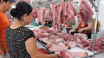 Yêu cầu ngăn chặn găm hàng, ổn định thị trường thịt lợn