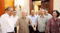 Tổng Bí thư, Chủ tịch nước Nguyễn Phú Trọng chủ trì họp Bộ Chính trị