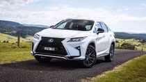 Gần 300 xe sang Lexus RX350 bị triệu hồi vì lỗi hộp số