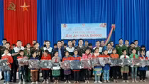 Công an tỉnh Lào Cai tổ chức chương trình "Ấm áp mùa đông"