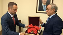 Vì sao Tổng thống Syria trả lại Pháp Huân chương Bắc Đẩu Bội tinh?