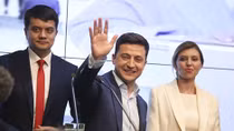 “Luồng gió mới” của ông Zelensky