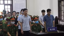 Hé lộ lời khai về những cuộc điện thoại nhờ nâng điểm