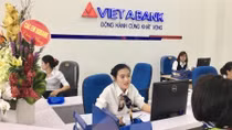 Hàng trăm phần quà hấp dẫn dành cho khách hàng gửi tiết kiệm