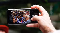 Ngoại giao mạng và trào lưu selfie của các nguyên thủ
