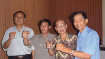 “Phiên tòa” bất đắc dĩ