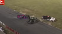 {Video} Hành động phi thể thao trên đường đua Bowman Gray