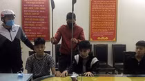 Nỗ lực buộc côn đồ đất Cảng chùn tay