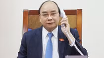 Thủ tướng Nguyễn Xuân Phúc điện đàm với Tổng thống nước Cộng hòa Chile