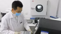 Vinmec hỗ trợ toàn bộ chi phí xét nghiệm ADN tìm danh tính liệt sỹ