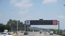 Seoul, những con đường không có người đi...