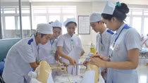 Cảnh giác trước thông tin sang Nhật Bản làm điều dưỡng với yêu cầu rất thấp