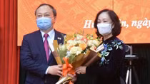 Công bố quyết định của Bộ Chính trị về công tác cán bộ